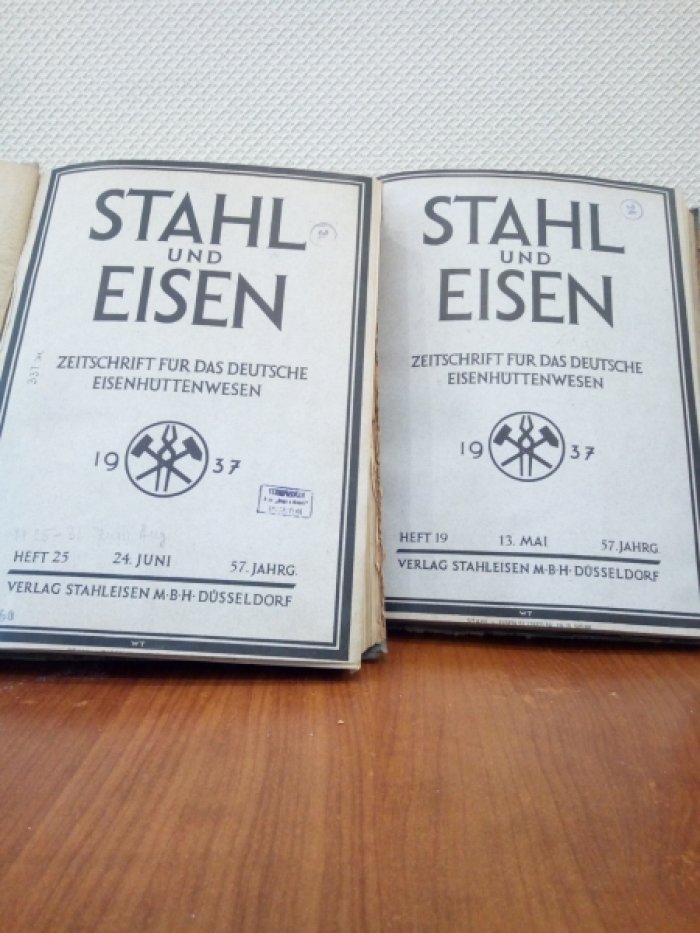 Stahl und Eisen. Zeitschrift fur das Deutsche Eisenhuttenwesen. №№ 18-31. В двух переплетах.