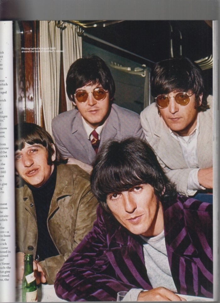 The Beatles. The story behind every album and song./Битлз. История каждого альбома и песни.