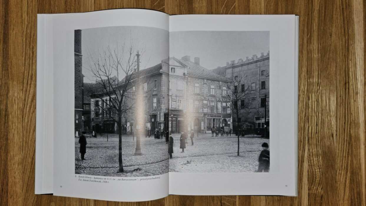 Gaczo? Ewa, Passowicz Wac?aw.  «Krak?w wczoraj» (Cracow yesterday) (Краков вчера) (1899-1999)— Исторический альбом.