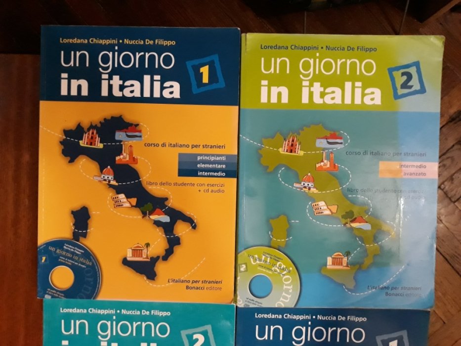 Loredana Chiappini - Nuccia De Filippo. Un giorno in Italia 1+2 - corso di italiano per stranieri.+2 тетради.