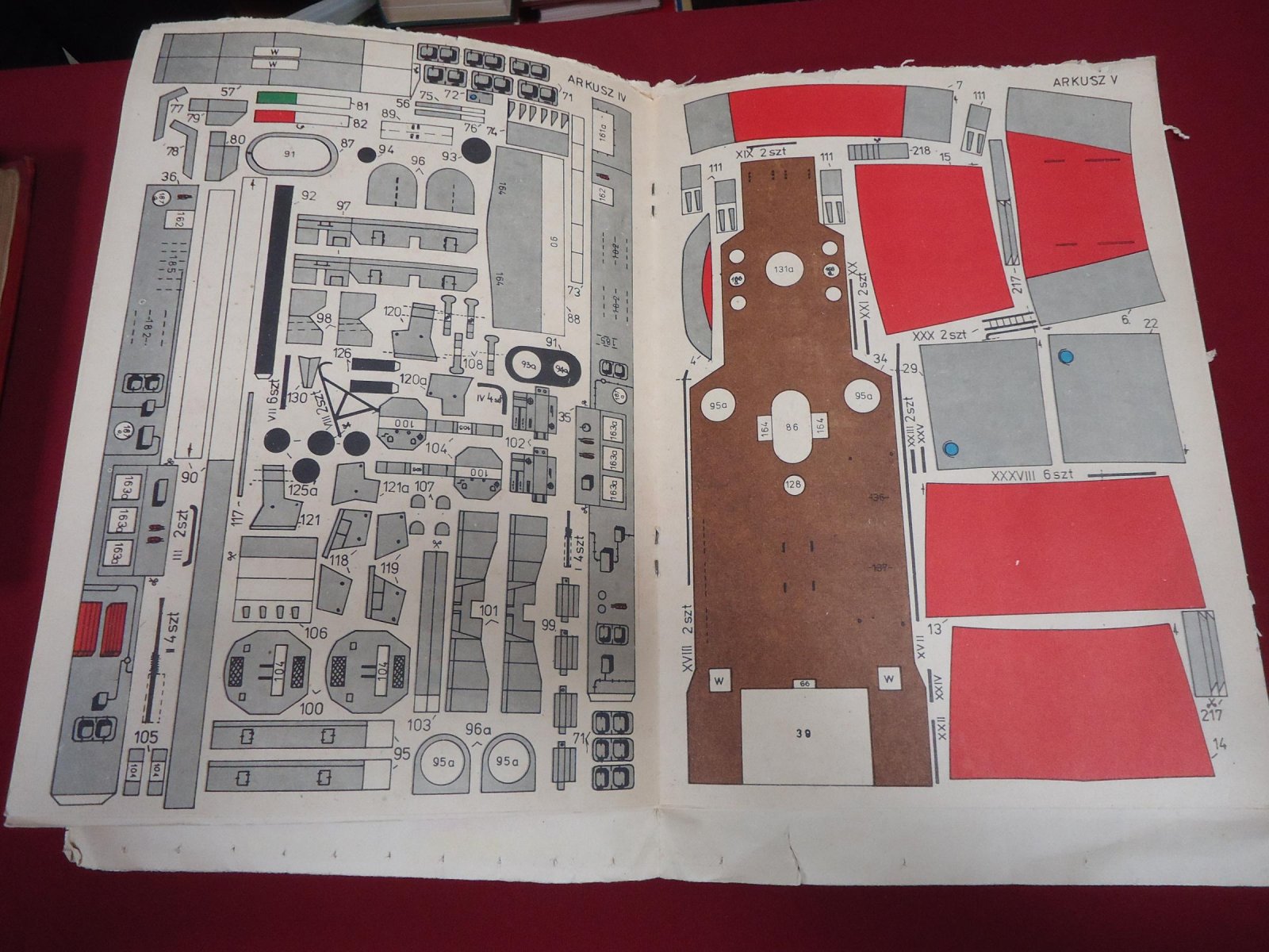 Журнал для молодежи `Maty` № 11-12 1980 г. Модель тральщика. Tralowirc (Современный тральщик)