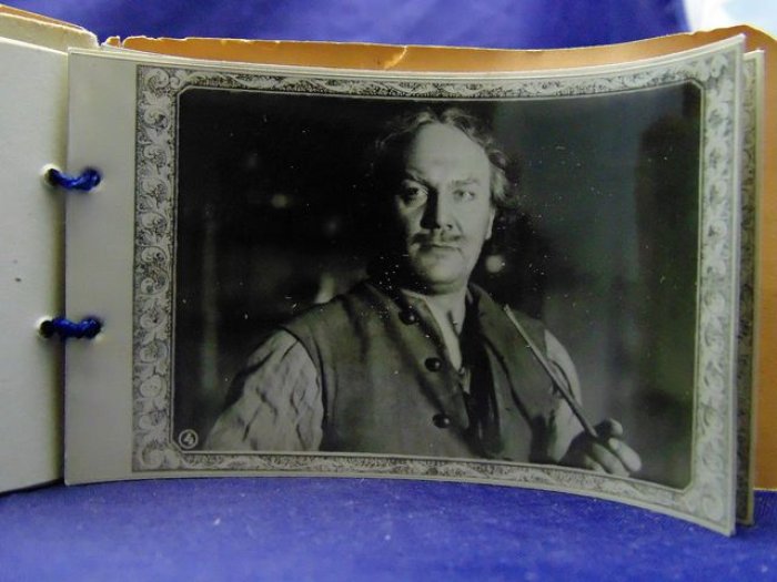 Рекламный фотобуклет к кинофильму `Петр Первый` Вторая серия.