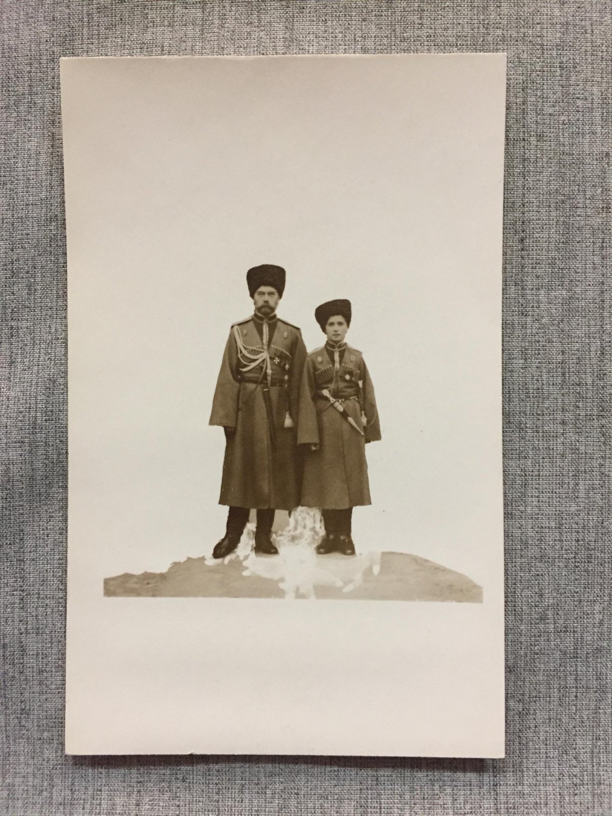 Император Николай II и Наследник Цесаревич Алексей.