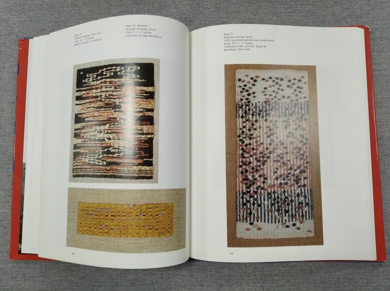 The Woven and Graphic Art of Anni Albers (Тканое и графическое искусство Анни Альбертс).