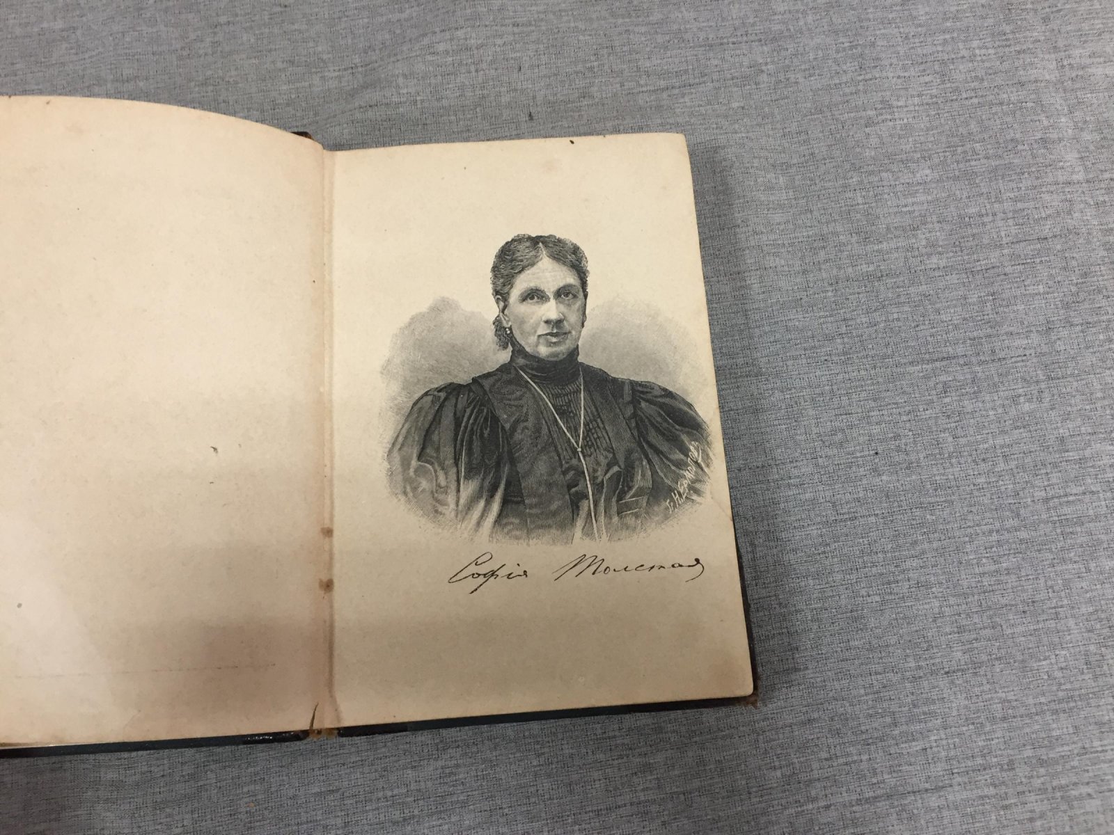 Левенфельд Р. Гр. Л.Н.Толстой. Его жизнь, произведения и миросозерцание.