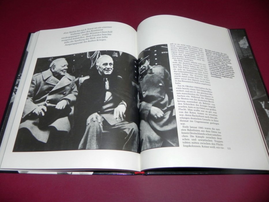Zentner, Christian. Adolf Hitler: eine Biographie in Texten, Bildern, Dokumenten / Адольф Гитлер: биография в текстах, изображениях, документах.