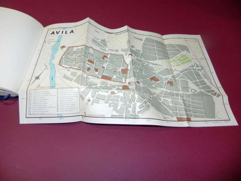 Visitors Guide to Madrid and Places of Interest in its Vicinity / Путеводитель для туристов по Мадриду и достопримечательностям в его окрестностях.