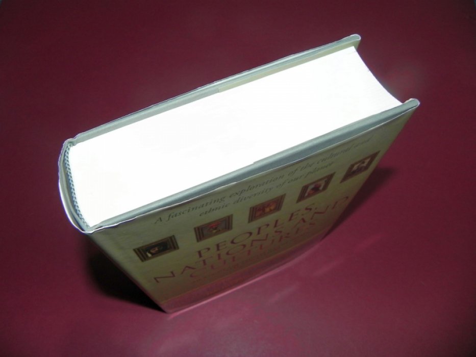 Brian M. Fagan. The Oxford Companion to Archaeology / Оксфордский спутник археологии.