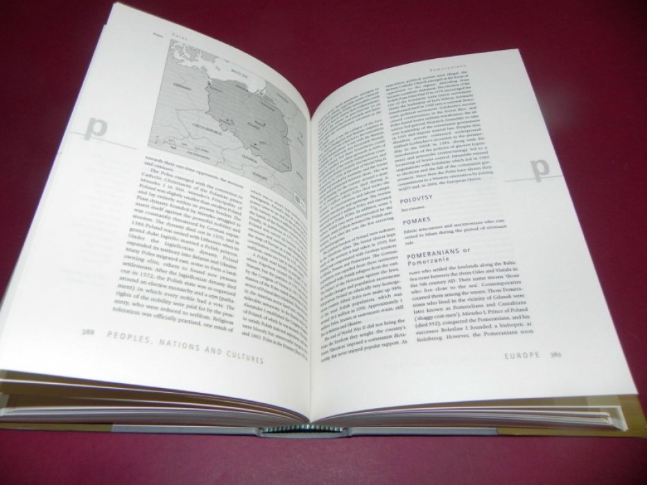 Brian M. Fagan. The Oxford Companion to Archaeology / Оксфордский спутник археологии.