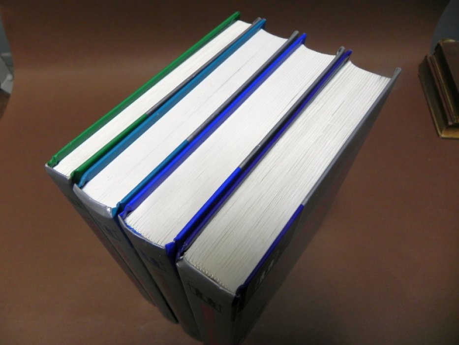 Развитие личности ребенка. 4 книги.