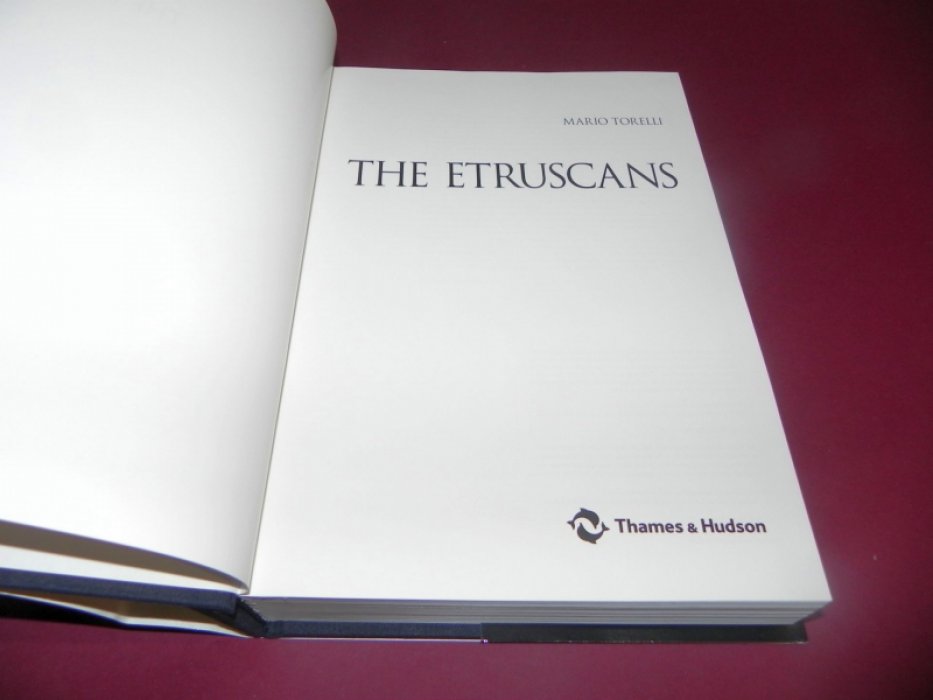 Mario Torelli. The Etruscans / Этруски.