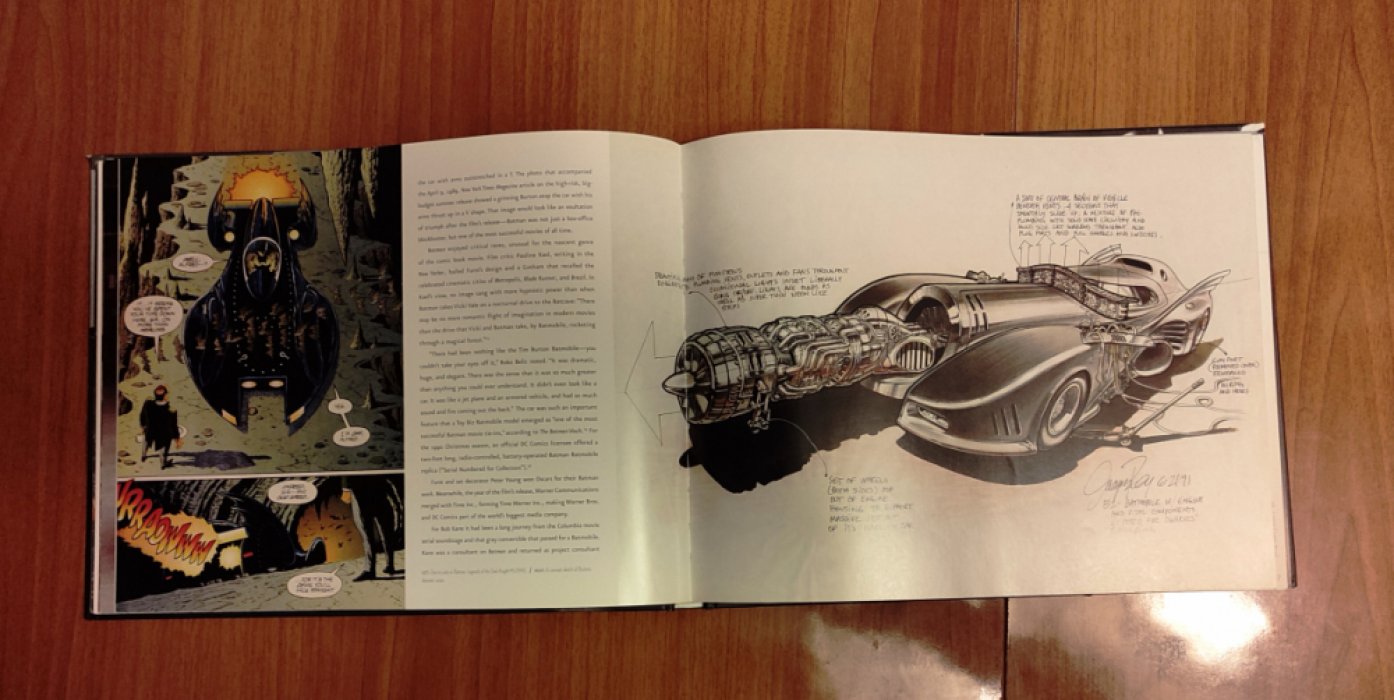 Mark Cotta Vaz. Batmobile: The Complete History: The complete history : engineering, aesthetics and function through the decades / Бэтмобиль: Полная история: Инженерия, эстетика и функции на протяжении десятилетий.