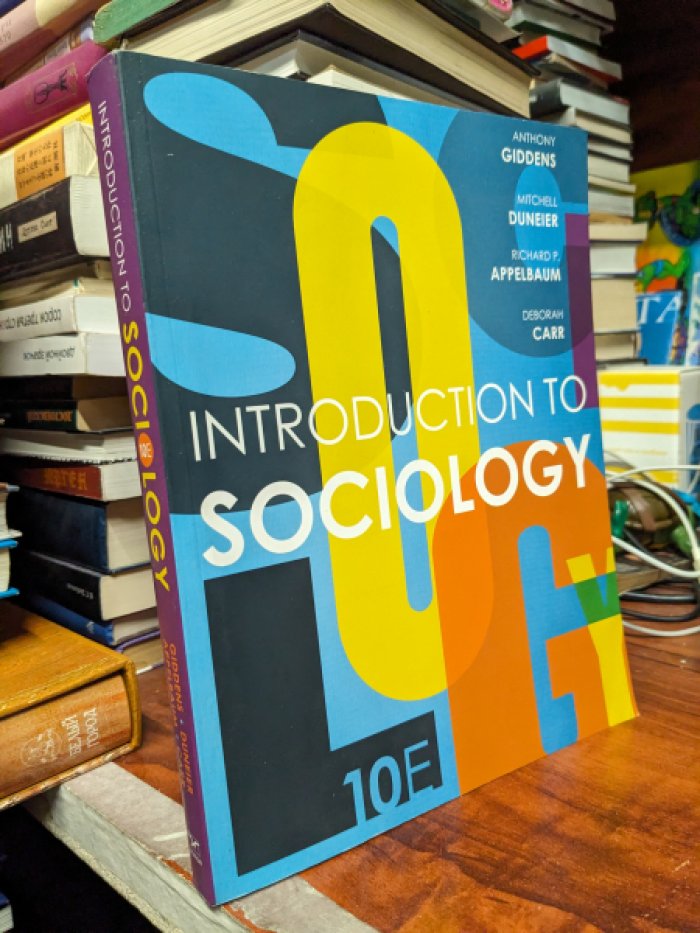 Anthony Giddens. Introduction to Sociology / Введение в социологию.