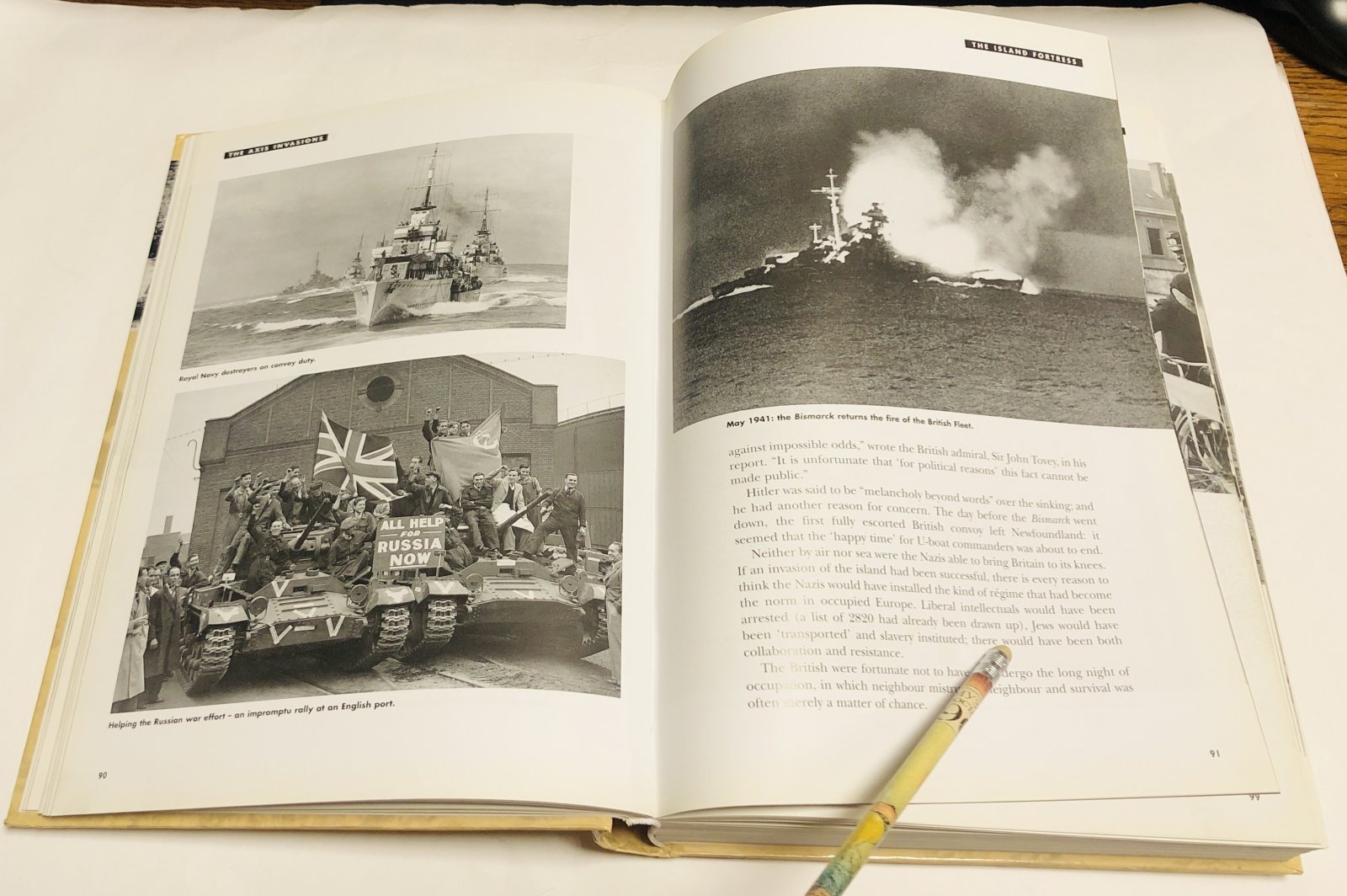 Boyle David. World War II in Photographs.