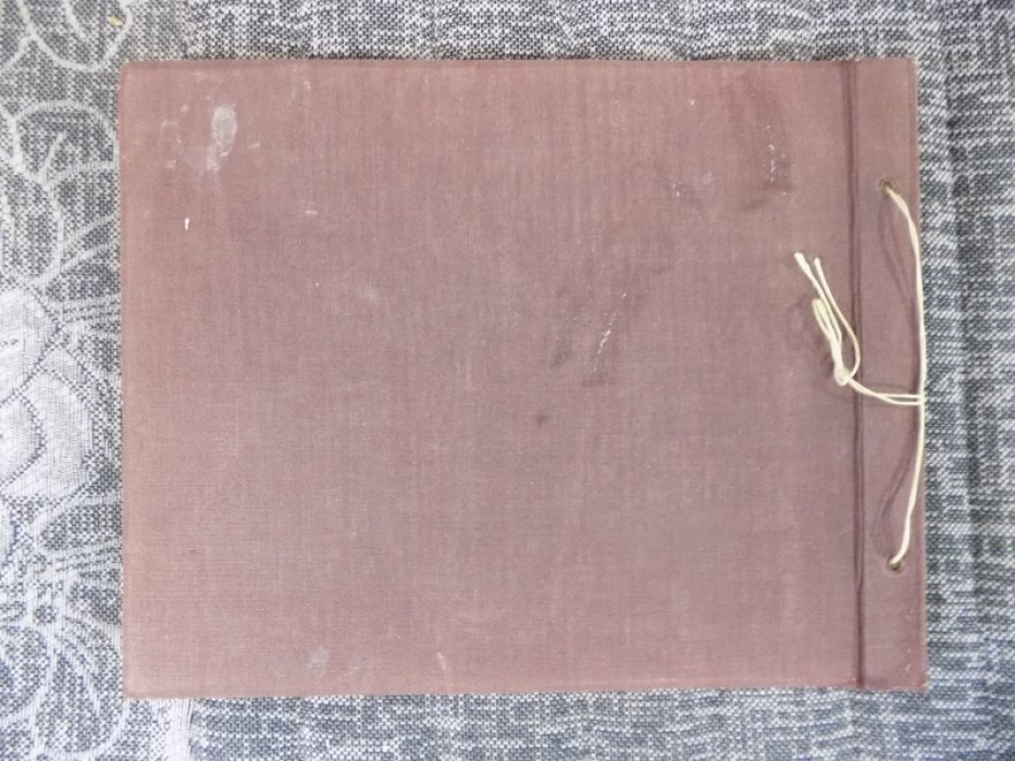 По земле врага: альбом фронтовых рисунков и эскизов Ю.А. Цишевского (1945, изд. «Красное знамя»)