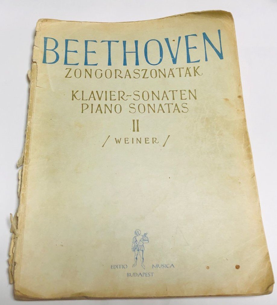 Бетховен Л.В. Beethoven Сонаты для фортепиано: Beethoven Zongoraszonatak (Piano Sonatas). : Ред. Weiner Leo.