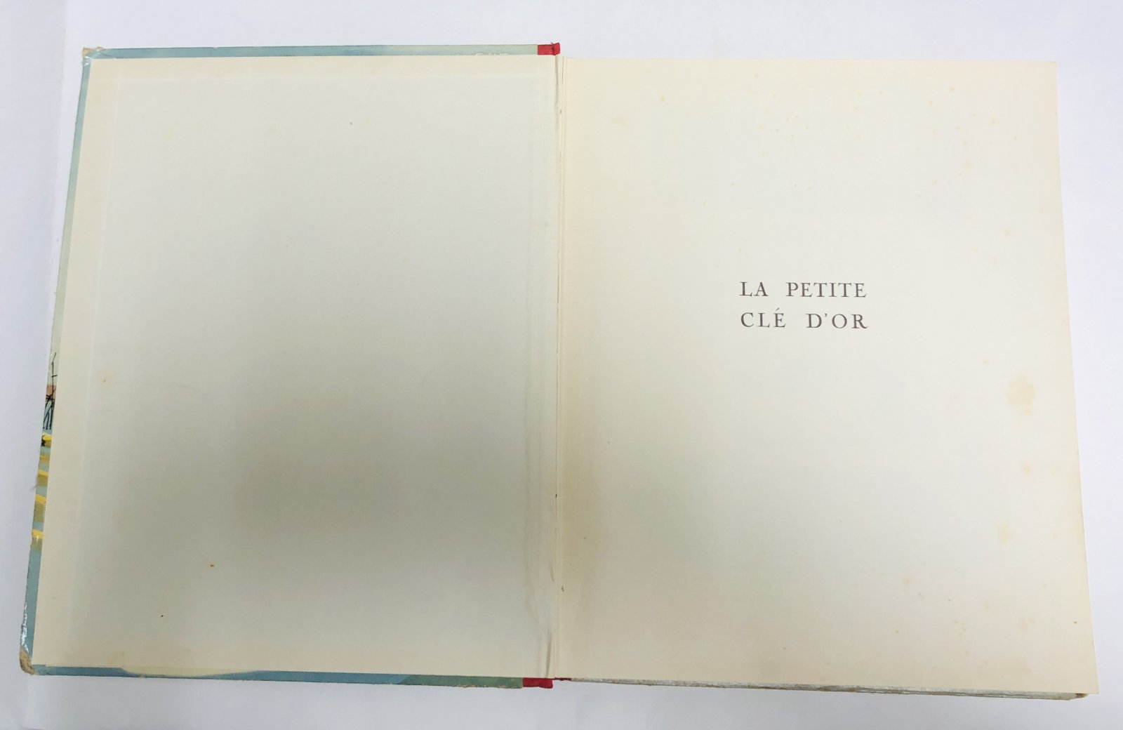 Tolstoi Alexei (Толстой Алексей). La petite cle dor ou les aventures de Bouratino.