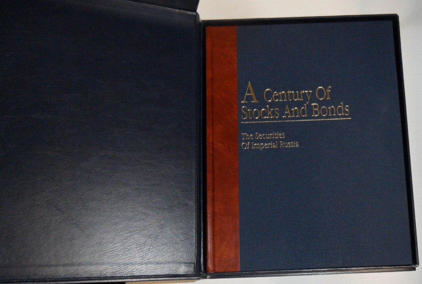 Lifiand L.I., Petrov I.A. A Century of Stocks and Bonds. The Securities of Imperial Russia.