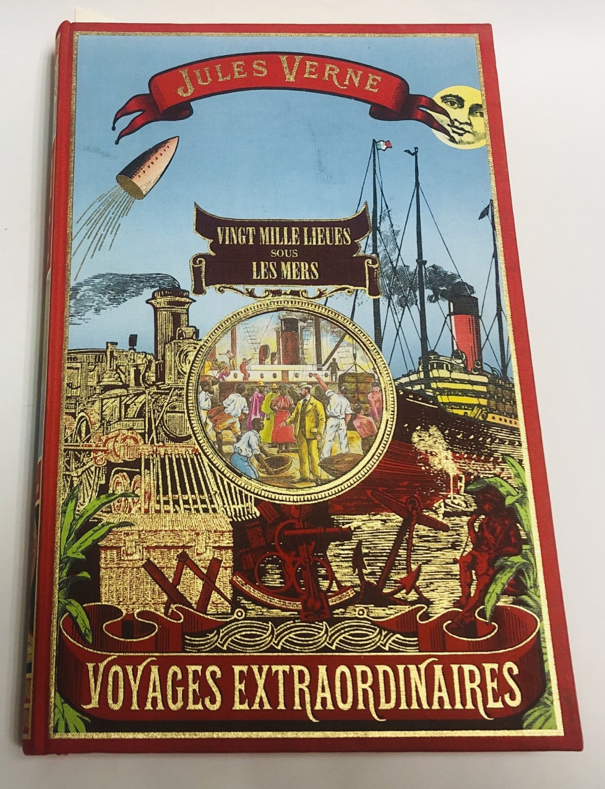 Jules Verne. Жюль Верн Vingt mille lieues sous les mers. 20 тысяч лье под водой. Том 1