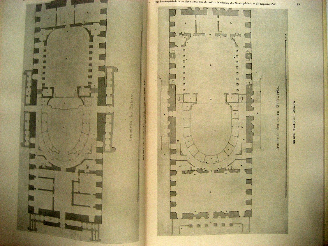 Werner E. Theatergebaude. Band 1. Geschichtliche Entwicklun (Театральные здания. Том 1. История)