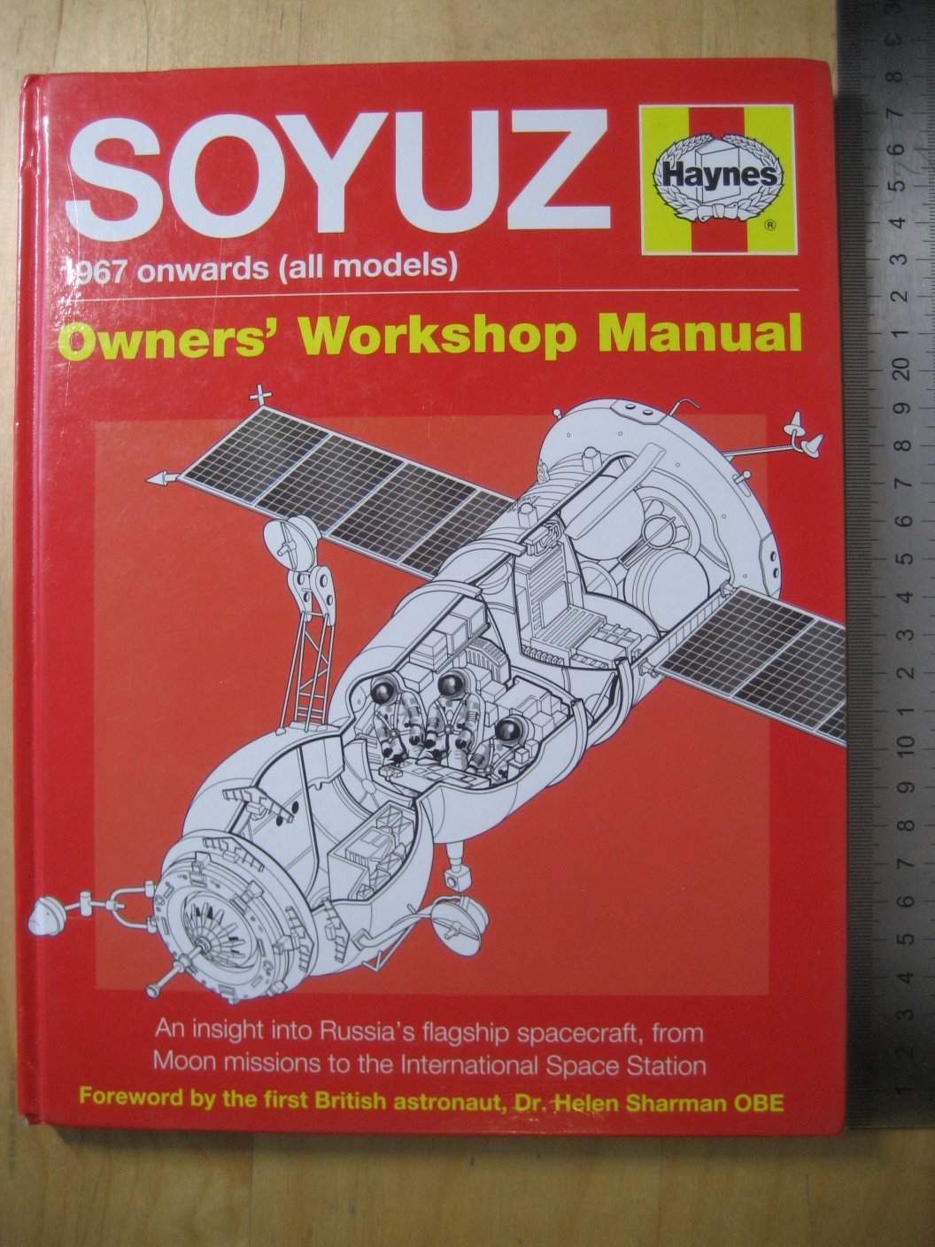 Baker D. Soyuz. 1967 onwards (all models) (Союз космический корабль)