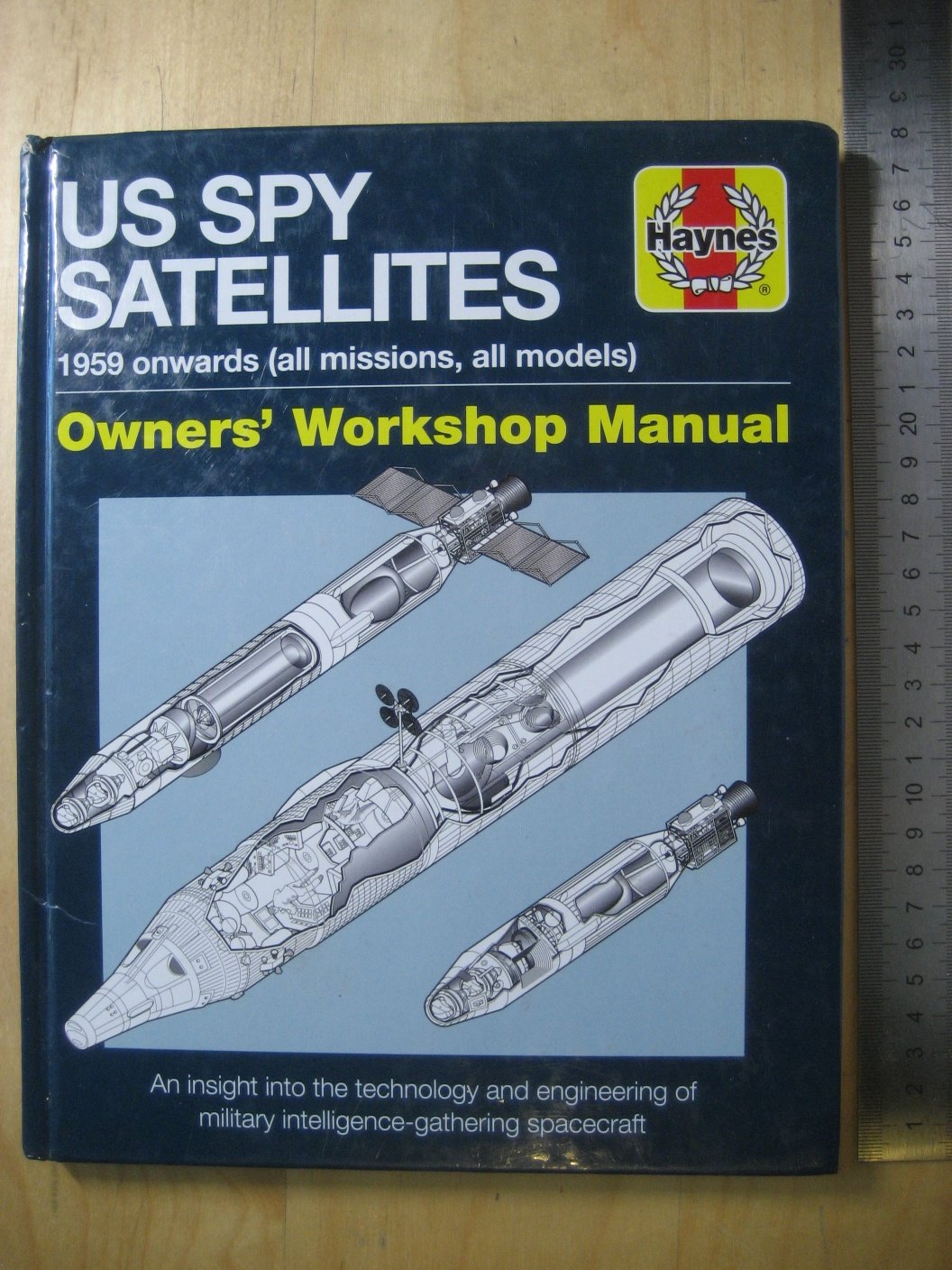 Baker D. US Spy Satellites 1959 onwards (all missions, all models) (Шпионские спутники США)