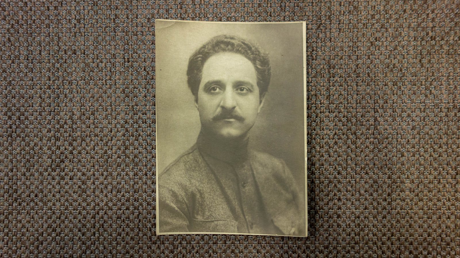 Орджоникидзе, С. Фотопортрет.