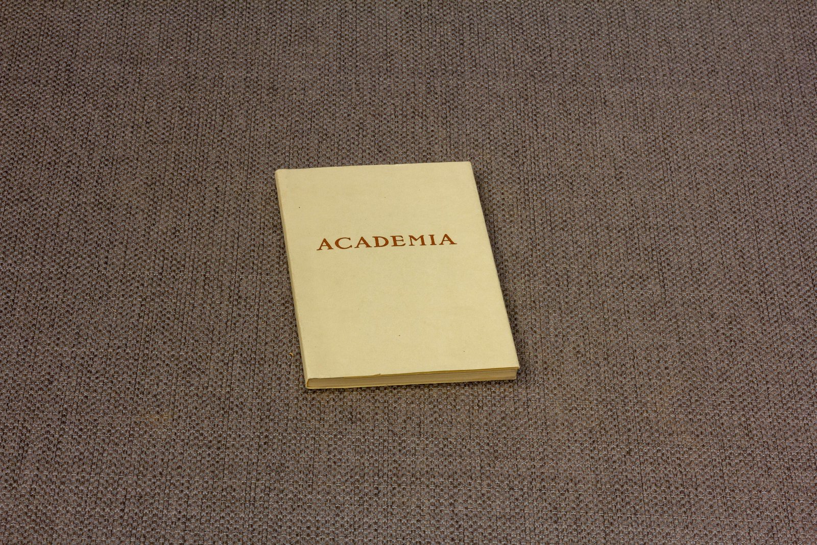 Каталог издательства Academia 1922-1937.