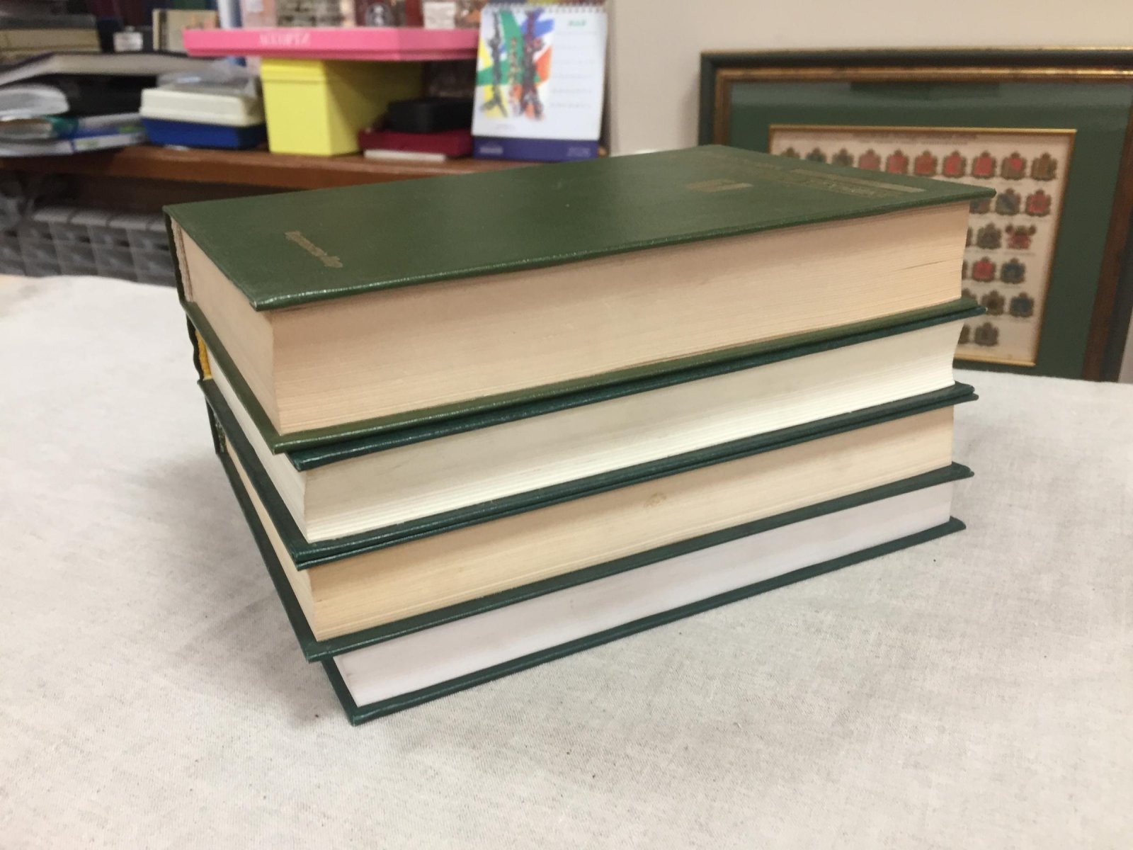 Справочник по инфракрасной технике (в 4 томах): физика ИК-излучения, оптические системы, приборная база и проектирование ИК-систем