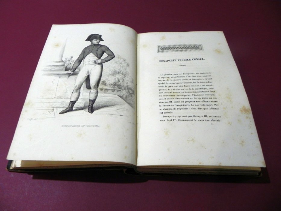 Александр Дюма. Наполеон: издание 1840 года с 12 портретами в гравюрах