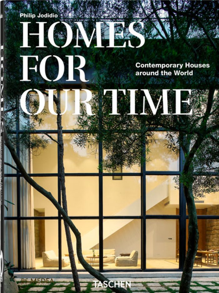 Jodidio Philip. Homes for our Time. Contemporary Houses around the World. ДОМА СЕЙЧАС. Современные дома со всего мира (на английском языке). Тархитектура.