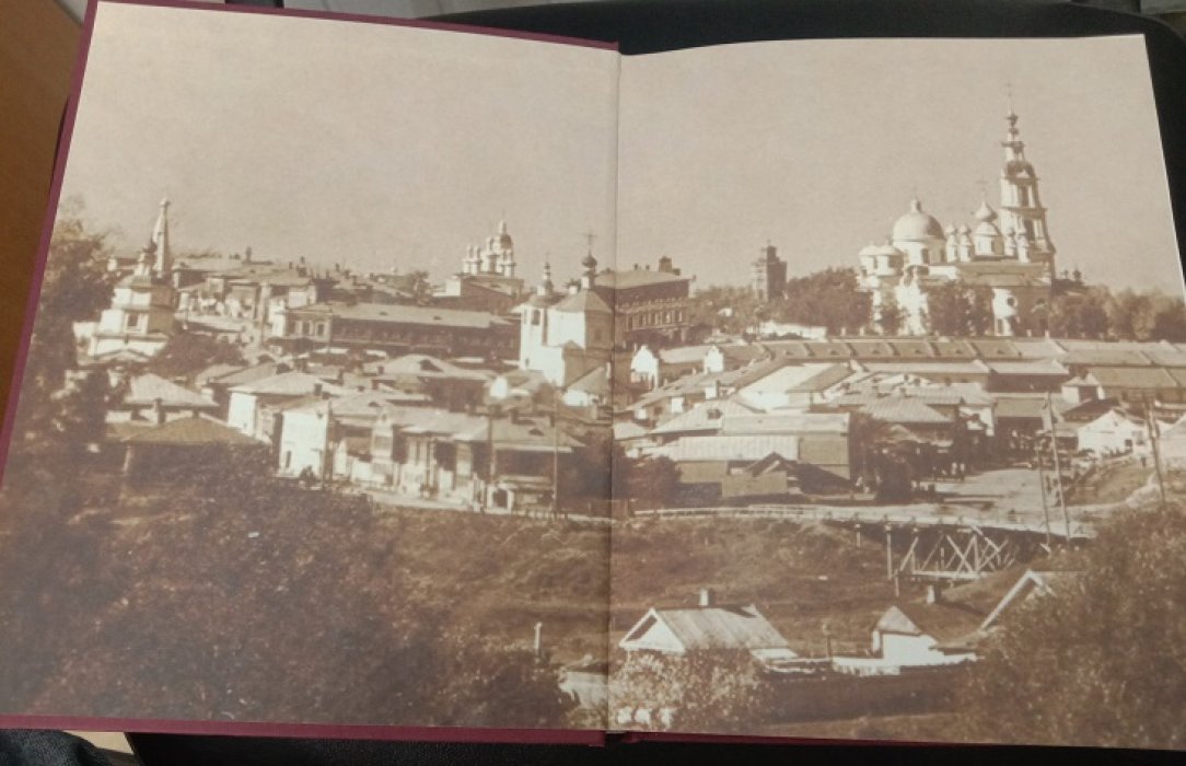 Тихомиров А.М. Ивановская митрополия Русской Православной Церкви. Кинешемская епархия.