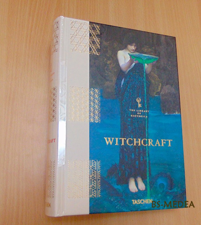 Hundley Jessica. The Library of Esoterica Witchcraft. Библиотека эзотерики: ЧЕРНАЯ МАГИЯ (на английском языке). Тискусство.