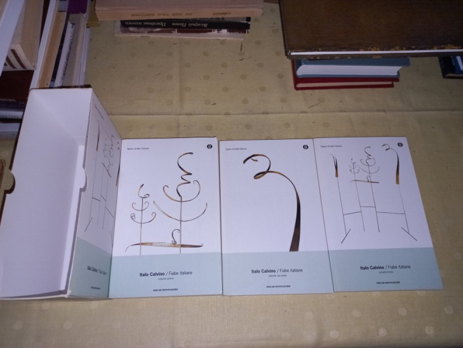 Italo Calvino. / Итало Кальвино. Fiabe italiane (3 vols): 3 Volumes.