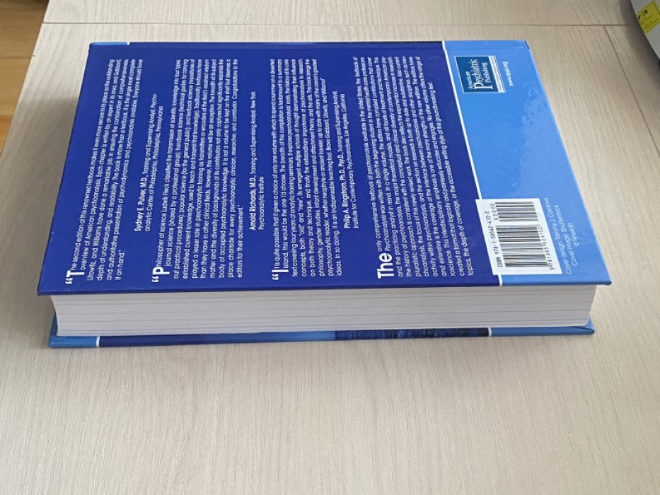 Glen O. Gabbard, Bonnie E. Litowitz, Paul Williams. Textbook of Psychoanalysis.