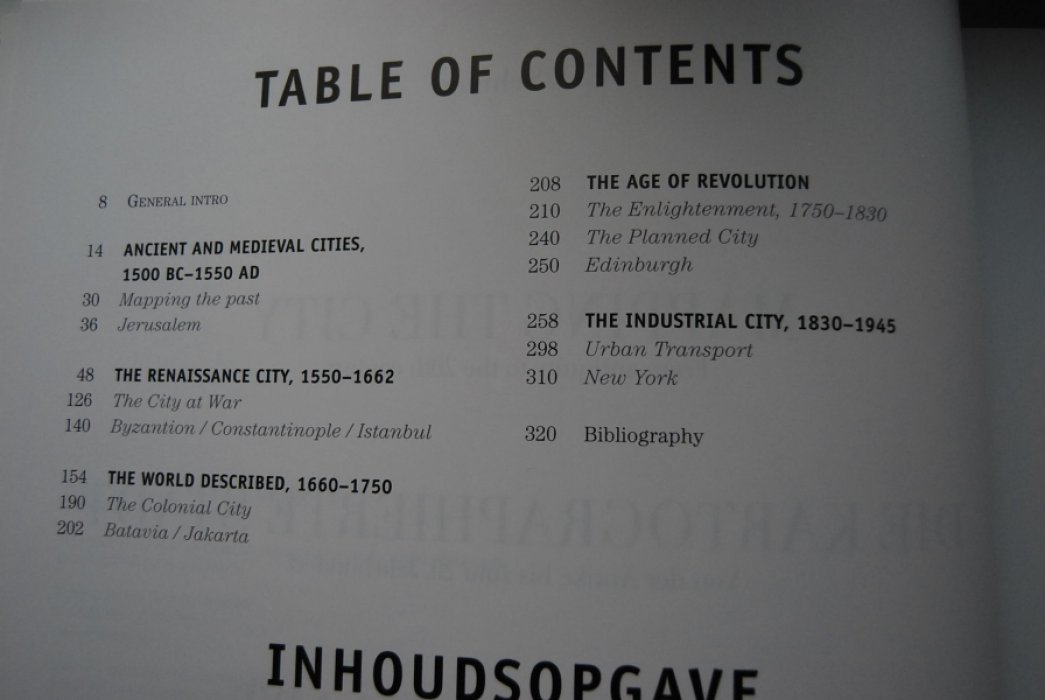 Schuler C. Mapping the City. From Antiquity to the 20th Century. Die kartographierte stadt. Von der Antike bis zum 20. Jahrhundert. De stad in kaart. Van de oudheid de 20 eeuw.
