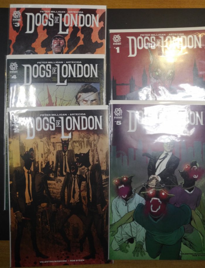 Комплект комиксов Dogs of London 1/5. На английском языке.
