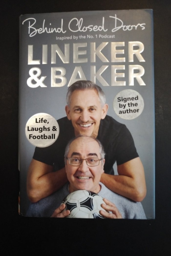 Линекер Гарри (Gary Lineker), Бейкер Дэнни (Danny Baker). За закрытыми дверями.