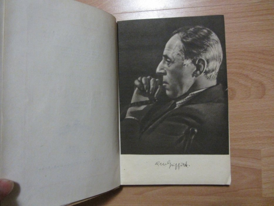Гриффит Д.У. Американская кинематография. Материалы по истории мирового искусства.
