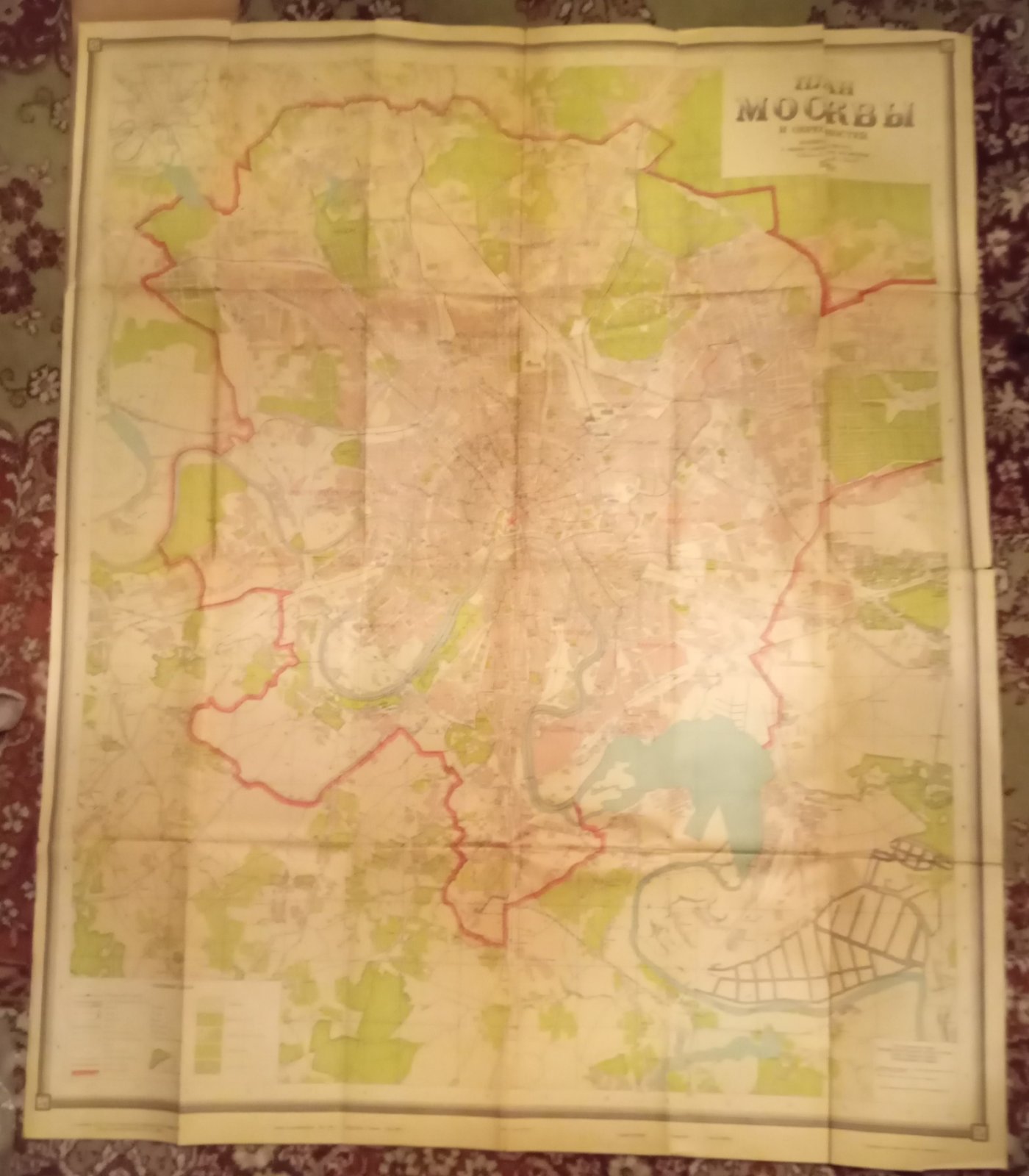 План Москвы и окрестностей 1:30 000.