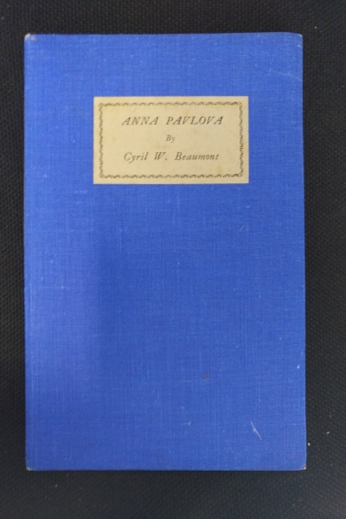 Бомонт, Сирил. Анна Павлова.