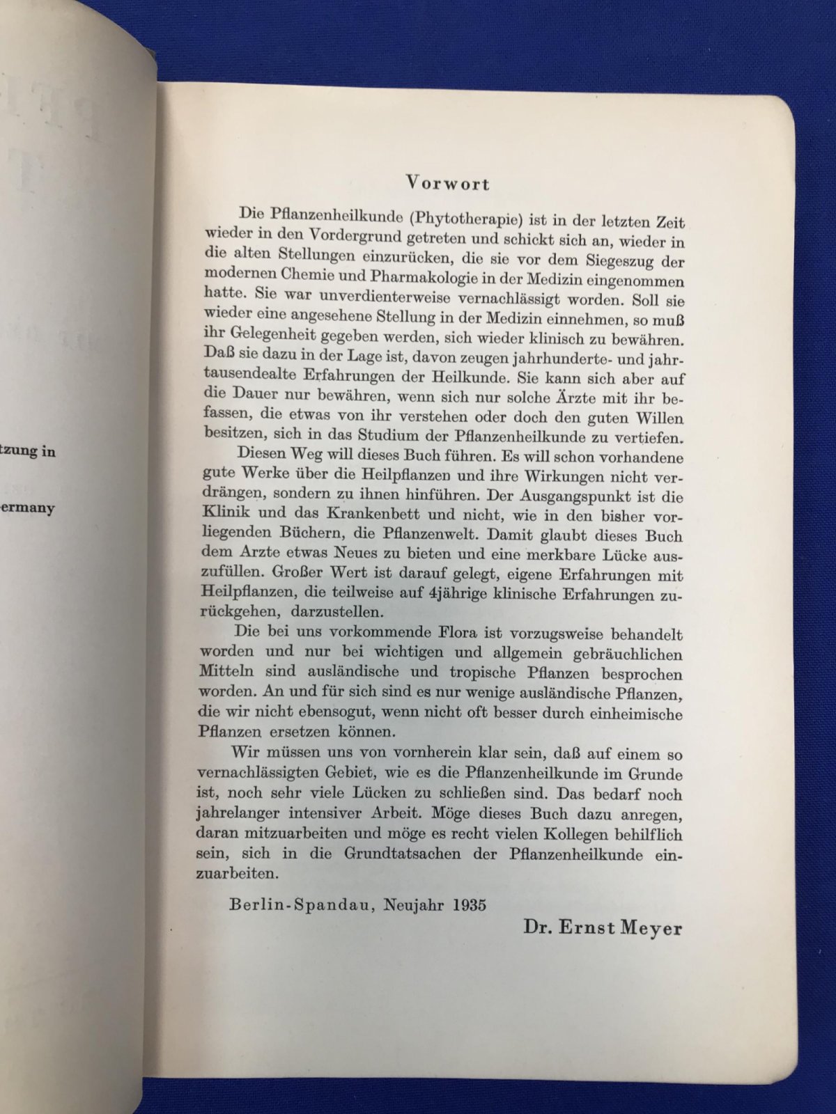 Meyer Ernst, Dr. (Майер Эрнст) Pflanzliche therapie eine anleitung mit beispielen zur rezeptur. Травяная терапия. Описание с с примерами рецептуры