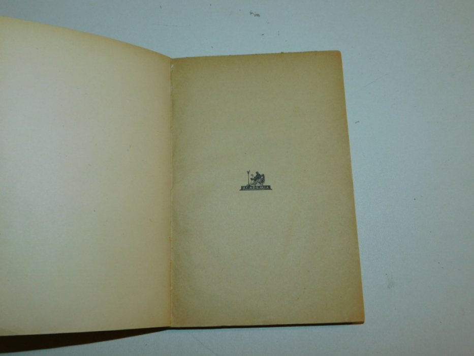 Пельше Р. Нравы и искусство французской революции.