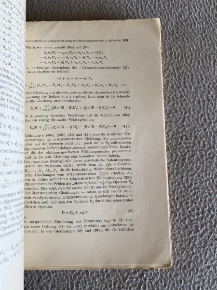 Frenkel J. Френкель Яков Ильич. Einfuhrung in die Wellenmechanik : mit 10 Abbildungen.