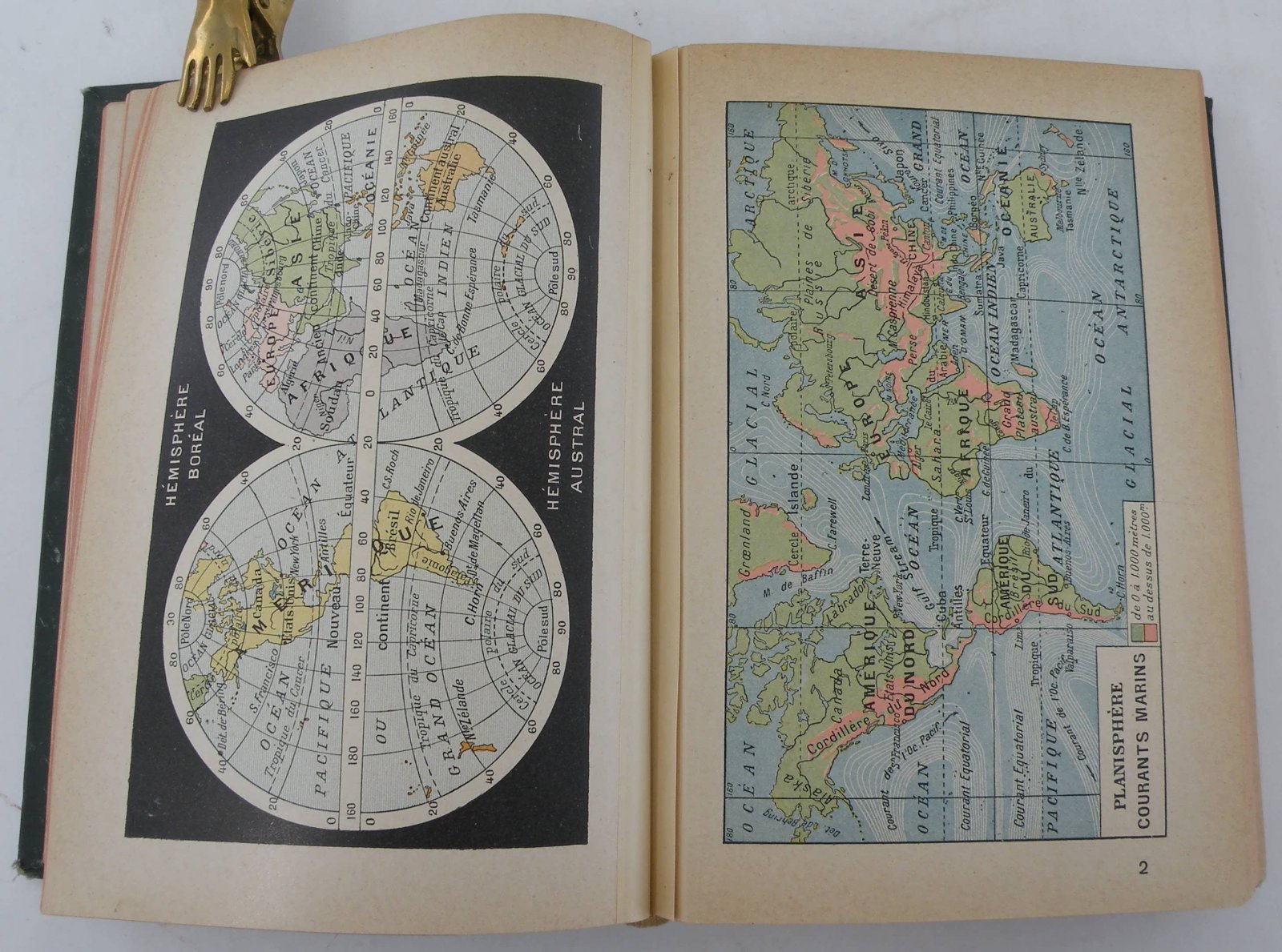 Memento Larousse : encyclopedique & illustre.