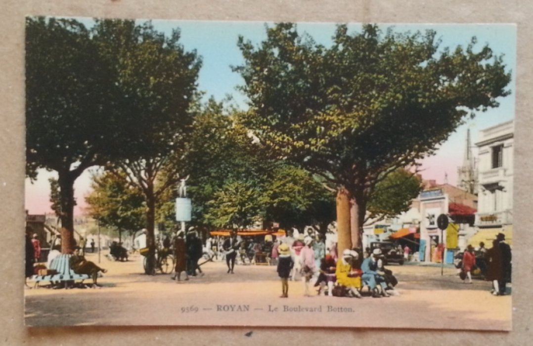Royan - La Boulevard Botton. Открытка