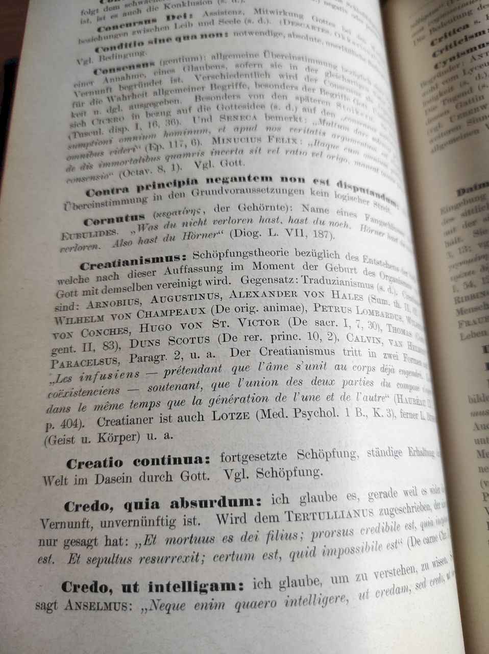 Eisler Rudolf. Worterbuch der philosophischen begriffe. В трех томах.