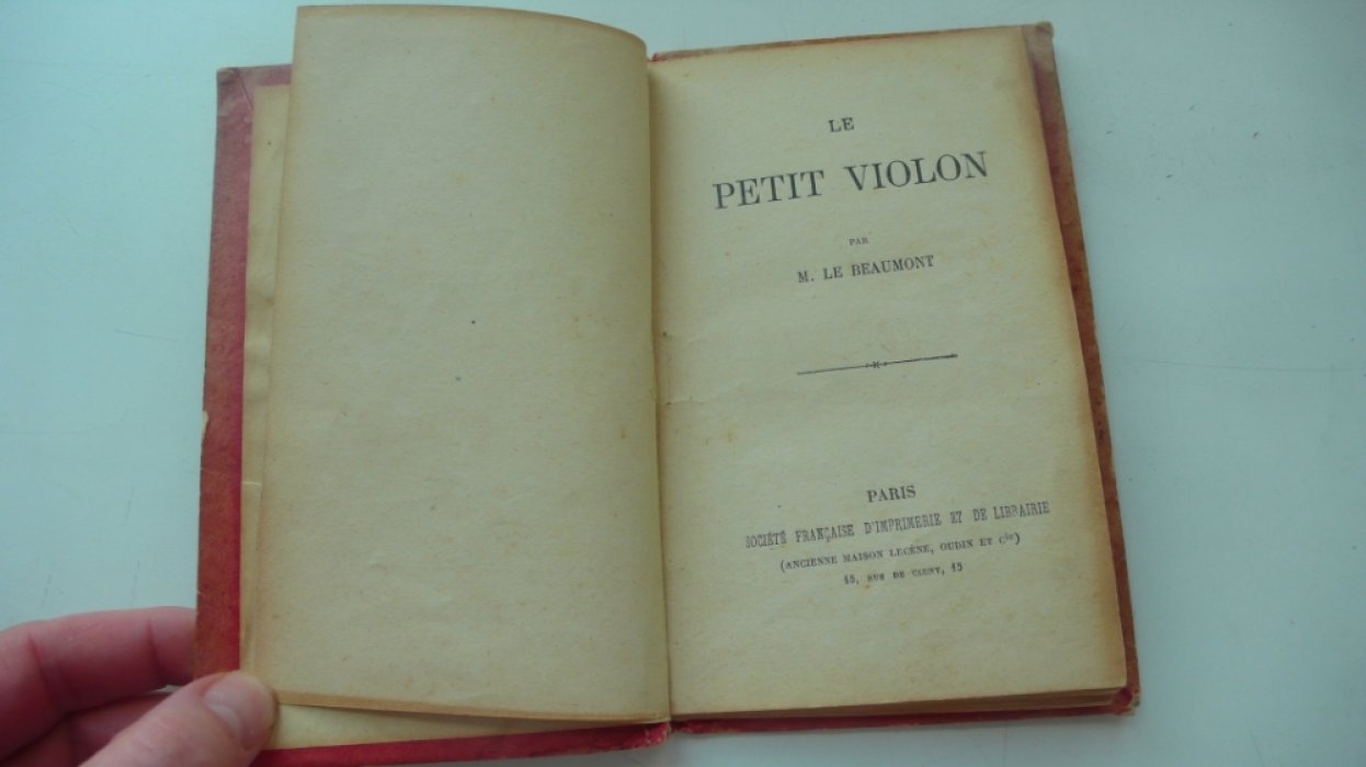 Beaumont Le M. Le petit violon.