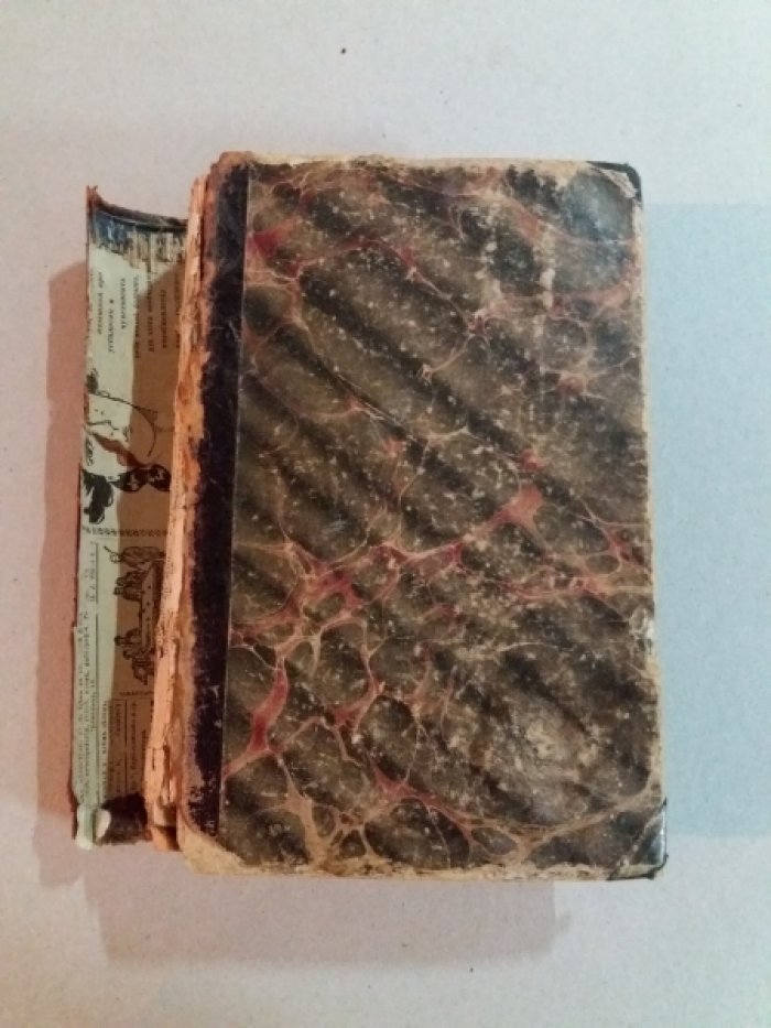 Конволют. Капитализм и коммунизм / К. Маркс и Ф. Энгельс: Пер. с нем. [С. Алексеева]. - М.: `Колокол` Е.Д. Мягкова, 1905. - 47 с.:  Лафарг П.,Право на леность : [Опровержение `Права на труд`, 1848 г.] М.: Социалдемократ, ценз. 1905.47 с.: Крестьянин и раб