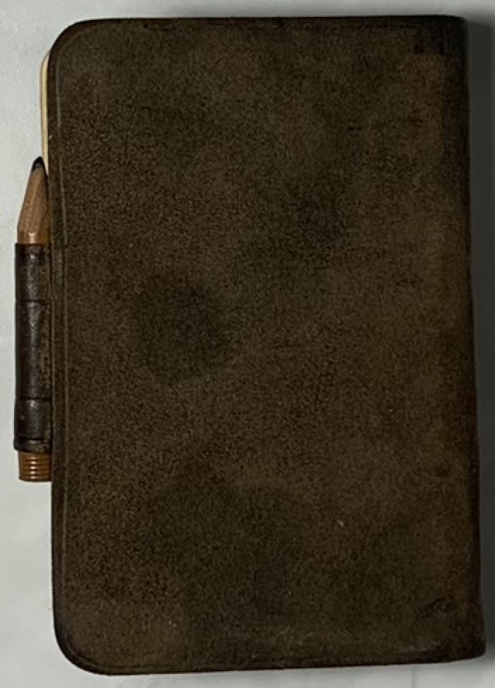 Миниатюрная записная книжка с карандашом `Мюр и Мерилиз`.